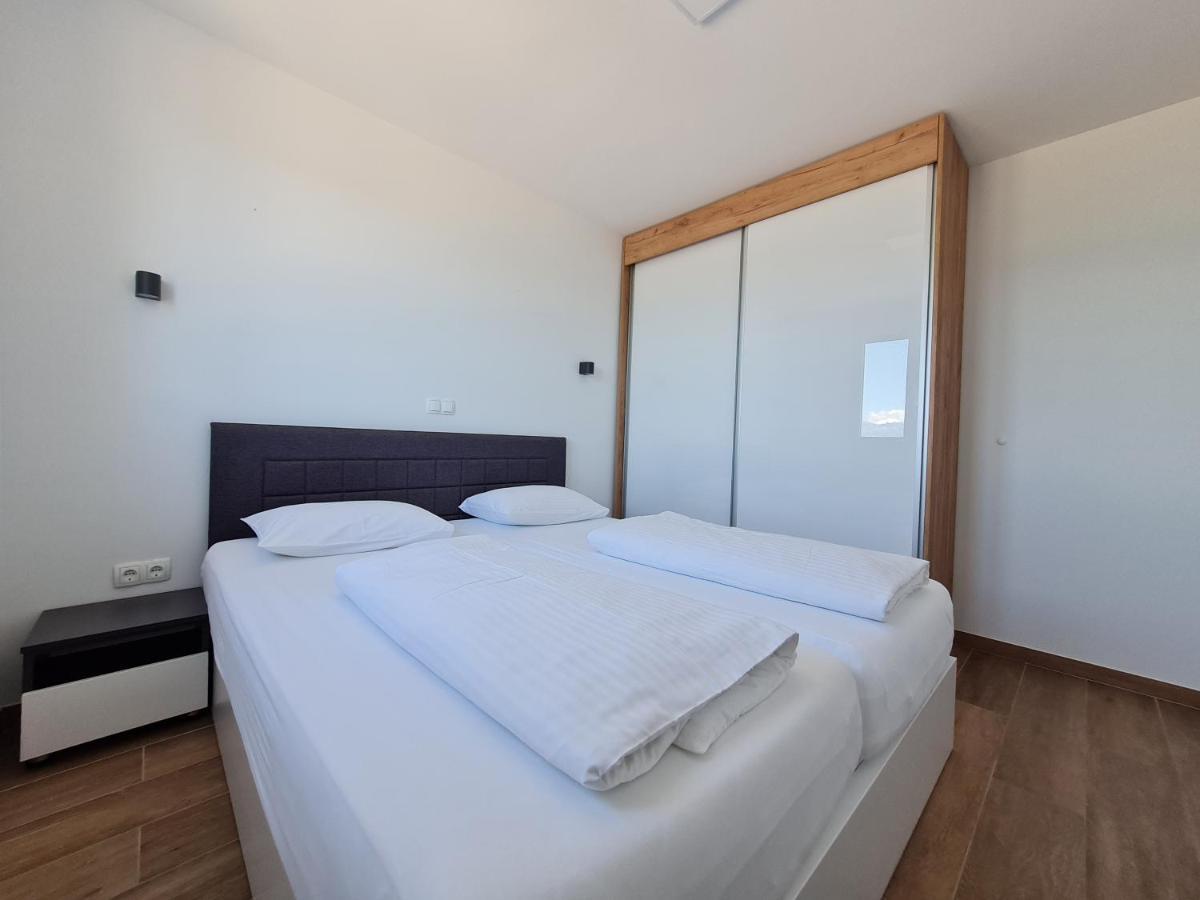 Apartment Adria *