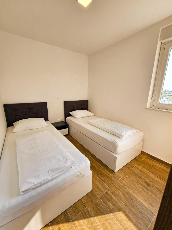 Adria Apartment *