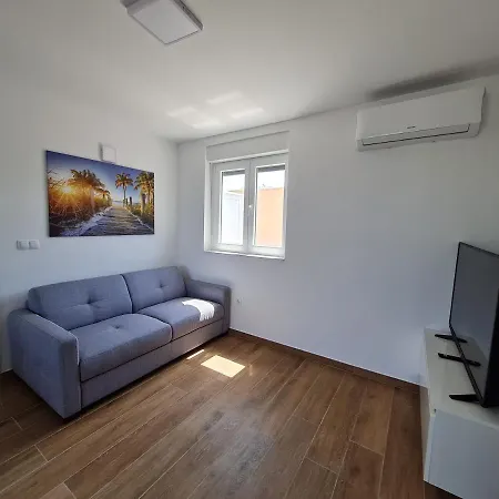 Apartmani Adria Nin Exterior photo