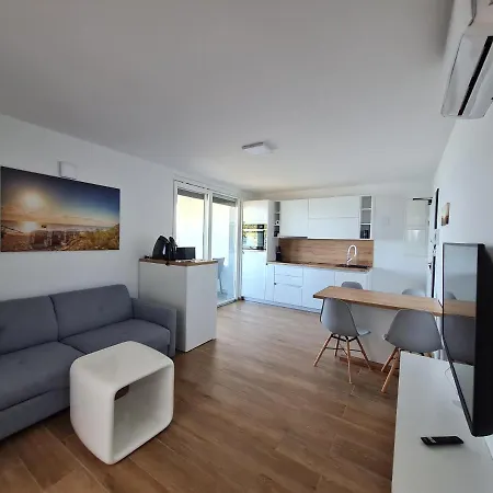 Apartmani Adria Nin Exterior photo