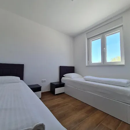 Apartmani Adria Nin Exterior photo